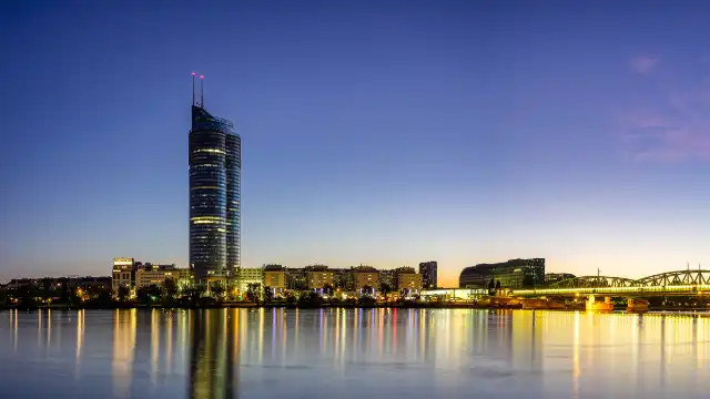 Hotels near Millennium Tower