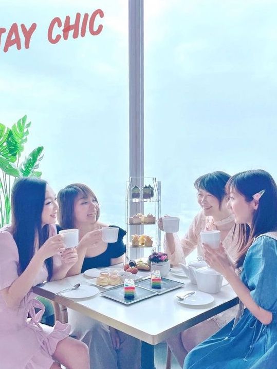 SKY100 輕輕鬆鬆享受一下精緻的下午茶