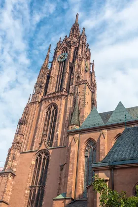 Frankfurt Frankfurter Berg Railway Station周辺のホテル