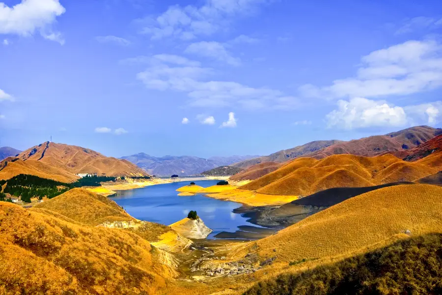 Tian Lake Reservoir