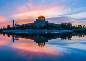 Hin- und Rückflüge nach Datong