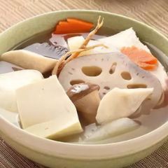 L.C Vegetarian Food User Photo