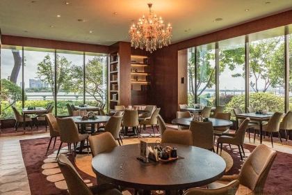 토니 로 램 버그니 슈 유안 호텔 수 멘팡