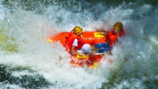 Yuanfangda Canyon Drifting