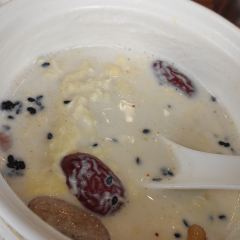 Yixiang·dunhuanglou (zhongshanbeilu) User Photo