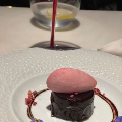 Large Eight Italy Lounge&Restaurant User Photo