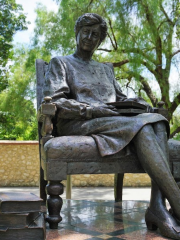 Statue Of Dame Roma Mitchell
