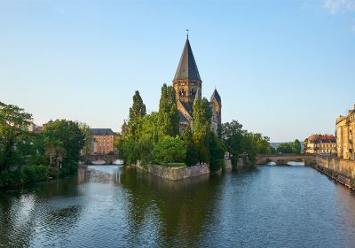 Protestant New Temple