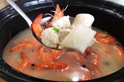 白塔桥饭店