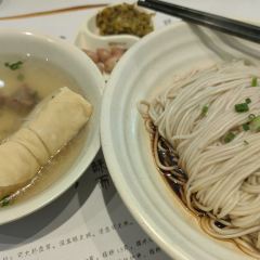 上面坊酥鸭大面(东诸安浜路店) User Photo