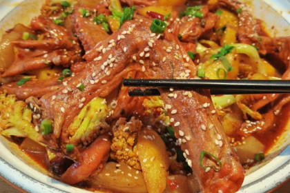 陆良椒灶焖一锅(图腾商业中心店)