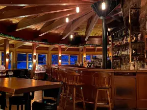 River Ranch Lodge & Restaurant