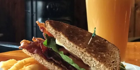 Fullerton Inn Restaurant