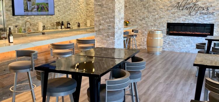 Albatross Ridge Winery & Kitchen