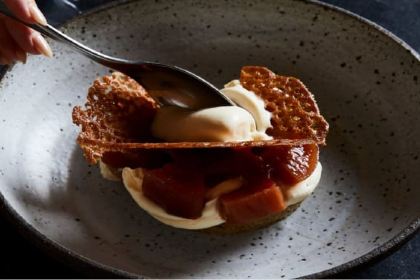 A Cut Above Bar and Grill