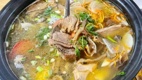 乡土特色.冷锅鱼.牦牛肉火锅 in 주자이거우