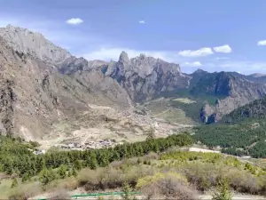 Dari Observation Deck