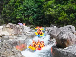 Mangshan Gorge Rafting