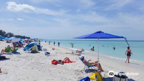 Manatee Public Beach