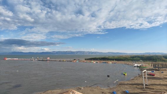 Bosten Lake National Scenic Area Luhua Port