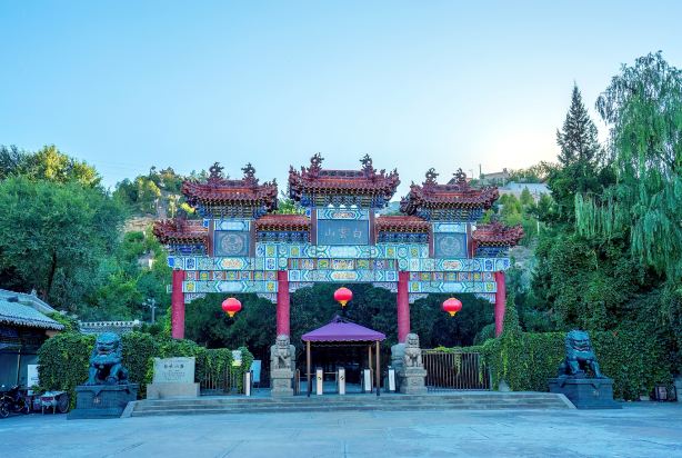 Baiyun Mountain