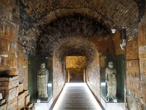 The Luoyang Museum of Ancient Tombs