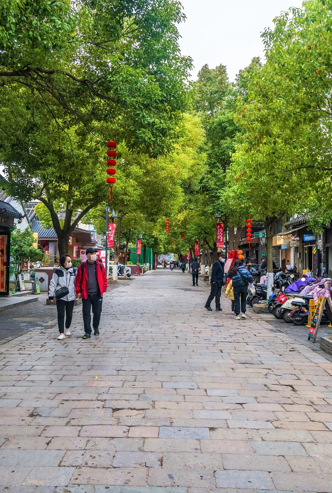 Hotels near Pishi Street