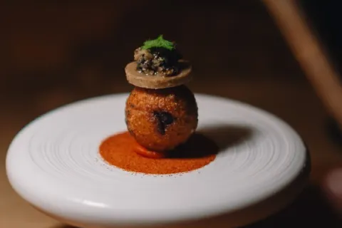 CoCo Dining & Whisky Bar