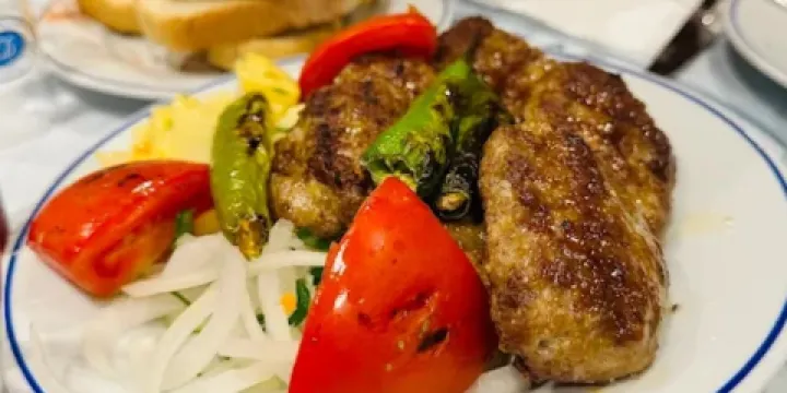 Inan Kardesler Et Lokantasi