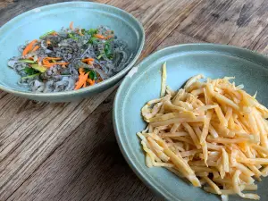 Zhimagu·jingling Restaurant