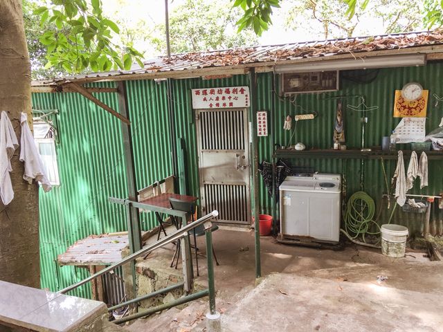 散步香港｜充滿本地風味的「西環泳棚」
