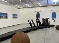 ดูงานศิลปะสุดคูลที่ Maiiam Contemporary