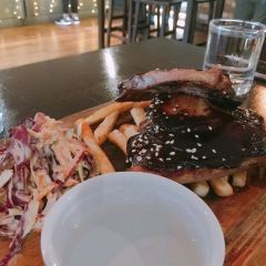 The Attic Bar & Restaurant 여행 사진