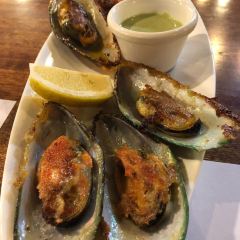 Fish Hut Restaurant User Photo