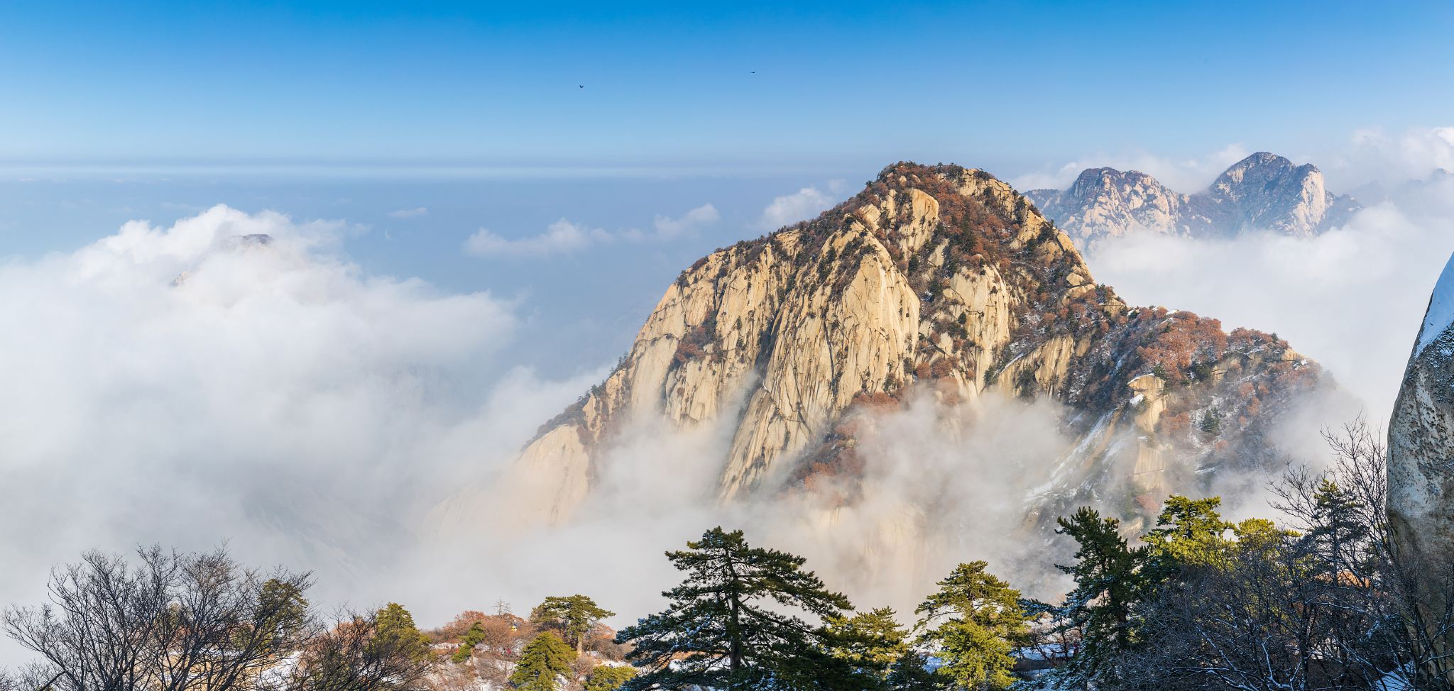 ทัวร์วันผจญภัยส่วนตัวที่ภูเขาหัวซาน ซีอาน (ไม่รวมตั๋วเข้าชม)