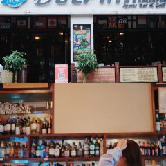 DOLPHIN Sports Bar & Grill User Photo
