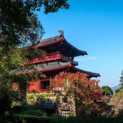 鄰近岩下石頭村的酒店