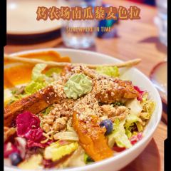 万禾都市农场 Brunch·Bistro(长宁来福士店) User Photo