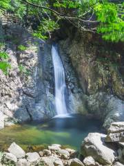 Zhelin Waterfall
