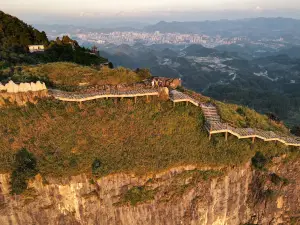 Popular Fall Viewing Attractions in Kaili