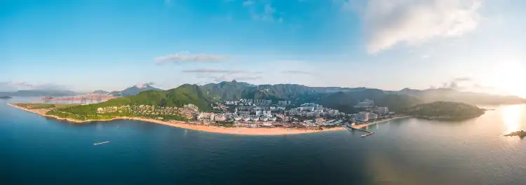 Các khách sạn gần Dameisha Coastal Park