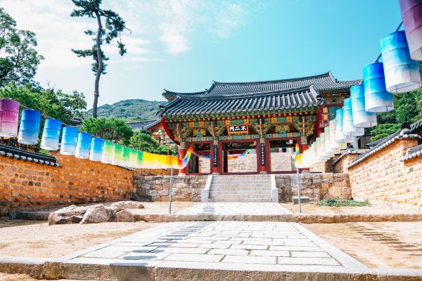 Beomeosa Temple