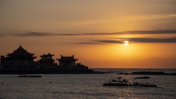 晉江梧林傳統村落+洛伽寺+黃金海岸+永寧古鎮一日遊【包車團】