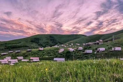 丰宁早安雄库鲁帐篷酒店
