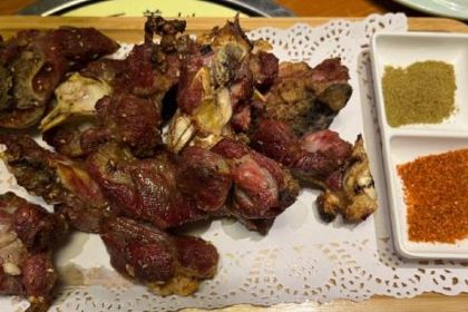 沙漠胡楊特色饢坑肉