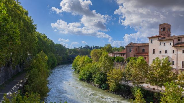 コロッセオ+凱旋門+スペイン広場+パンテオン+ティベリーナ島【行程調整】