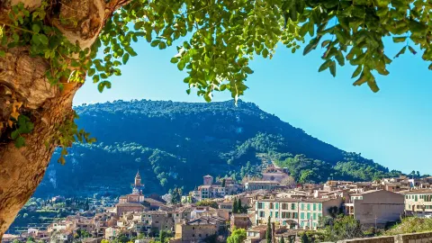 Vigo travel destination