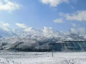 孔塘拉姆雪山