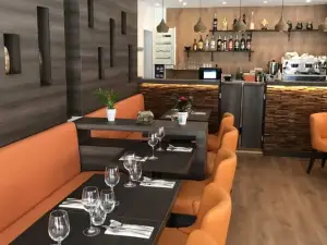 Accent Thai