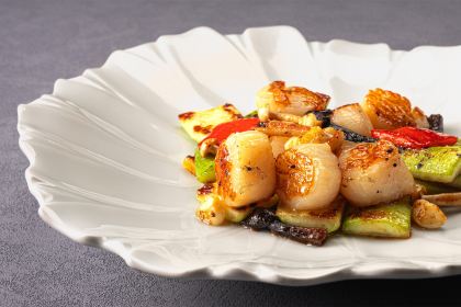 WAN GUO CHUN  CHINESE RESTAURANTS